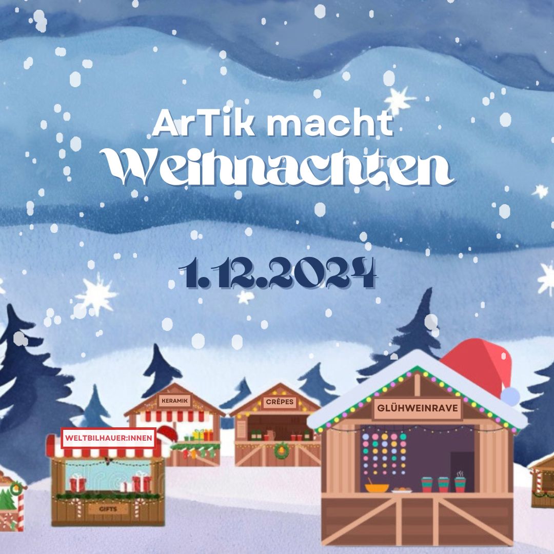 Eine verschneite Winterlandschaft mit Bäumen und Weihnachtsmarkthütten aus Holz unter einem sternenklaren Nachthimmel, von dem leise der Schnee rieselt (ja, es ist ein Widerspruch). Text: ArTik macht Weihnachten | 1.12.2024