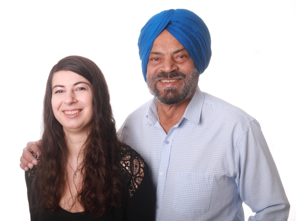 Sunita Sukhana und ihr Vater Bagicha Singh, Protagonist des Buches von Sunita Sukhana